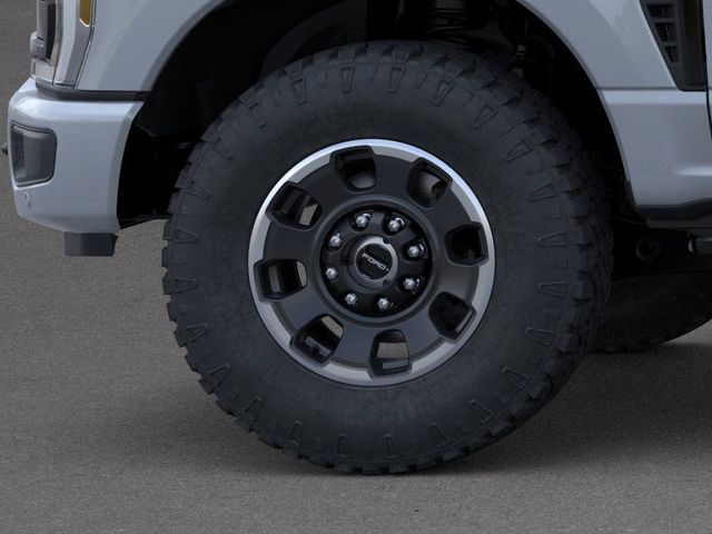 New 2026 Glacier Gray Metallic Tri-Coat Ford F-250® Platinum® image 19