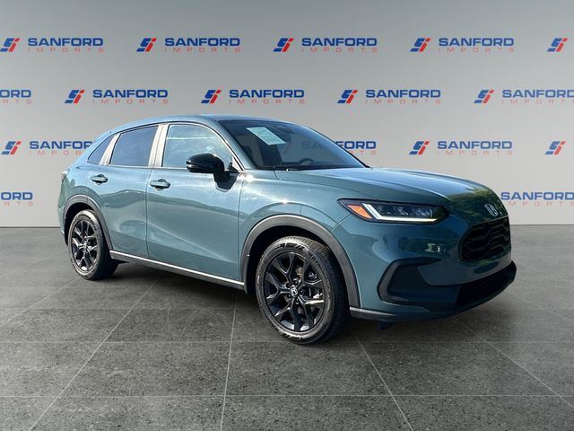 View vehicle photo 7