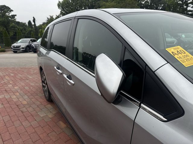 Used 2025 Honda Odyssey Van