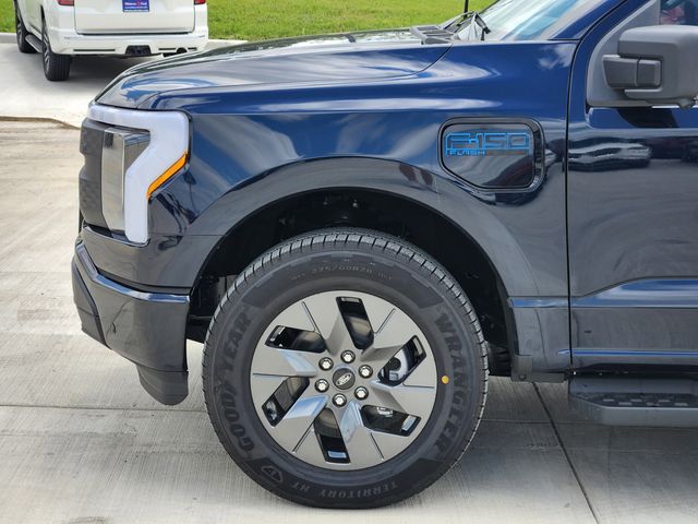 2025 Antimatter Blue Metallic Ford F-150 Lightning Flash AWD Truck