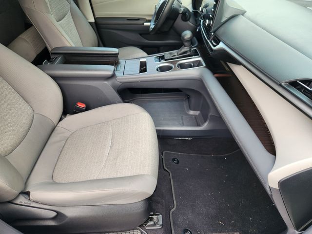 2024 Toyota Sienna LE White at Gullo Toyota
