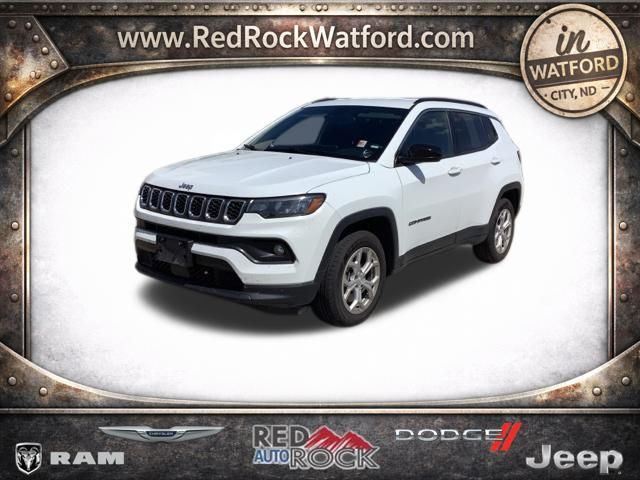 Bright White Clearcoat 2024 Jeep Compass SUV / Crossover Four-Wheel Drive 8-Speed Automatic