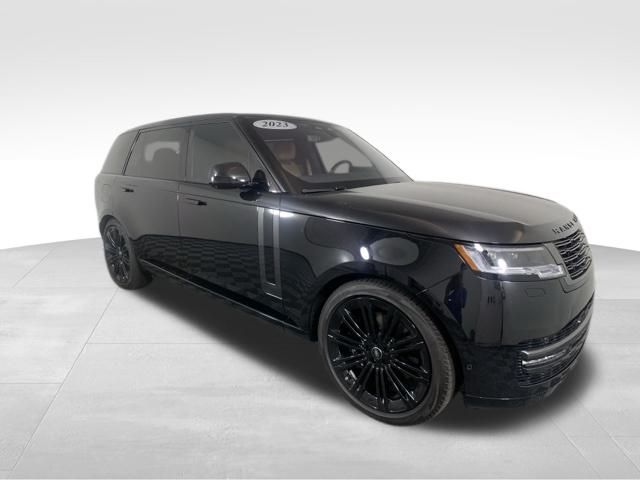 2023 Land Rover Range Rover SE 8