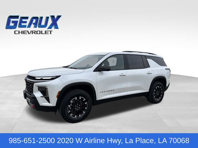 White (Iridescent Pearl Tricoat) 2025 Chevrolet Traverse Z71 AWD SUV / Crossover Four-Wheel Drive 8-Speed Automatic