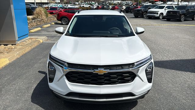 new 2026 Chevrolet Trax car, priced at $25,390