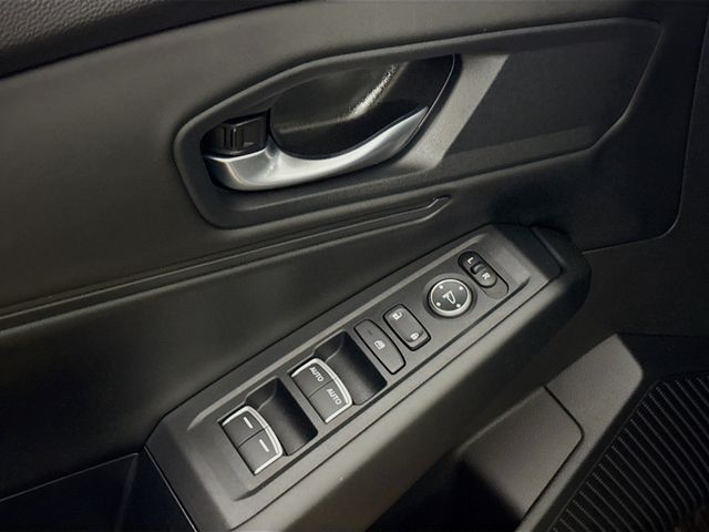 2025 Honda Accord SE - Photo 21