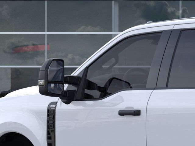 2025 Ford F-350 Super Duty XL