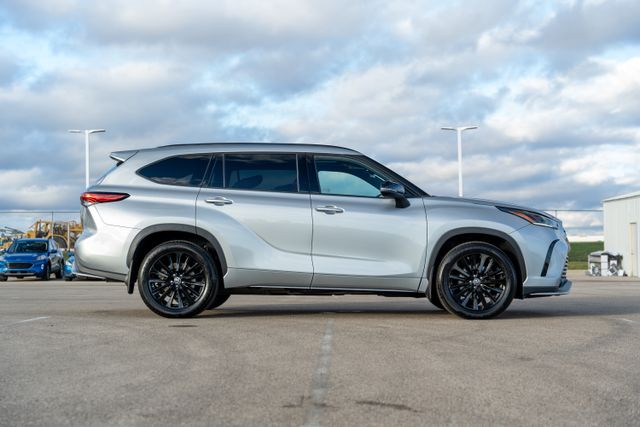 2021 Toyota Highlander XSE 8