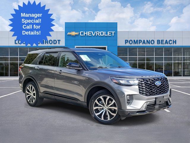 2025 Ford Explorer ST-Line AWD
