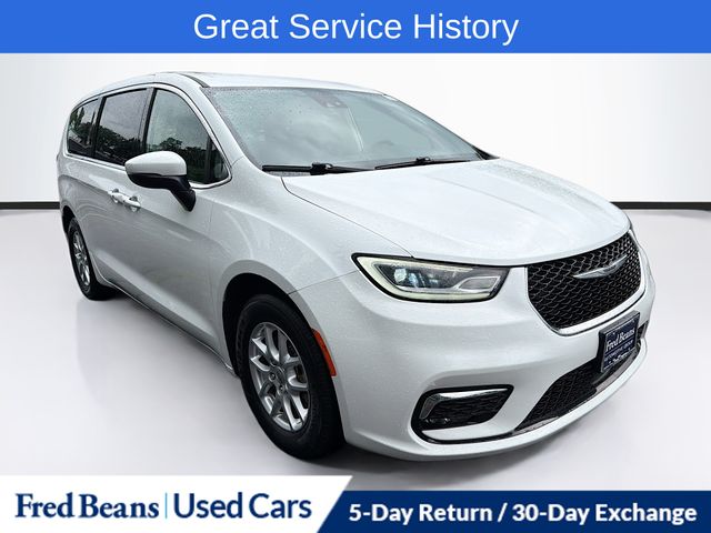 Bright White Clearcoat 2023 Chrysler Pacifica Minivan Front-Wheel Drive 9-Speed Automatic