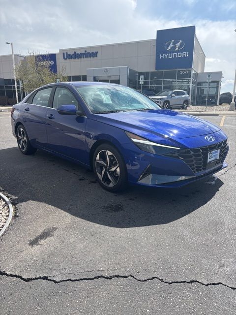 Blue 2023 Hyundai Elantra Limited FWD Sedan Front-Wheel Drive Continuously Variable Transmission