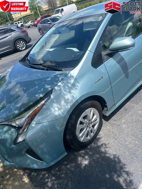 2016 Toyota Prius Two