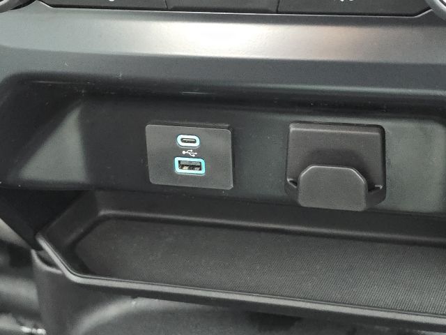 2023 Ford F-150 XL:B01861