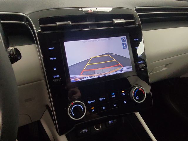 2022 – Hyundai – Tucson