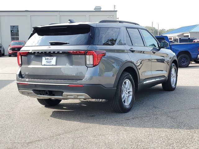 2025 Ford Explorer Active 7