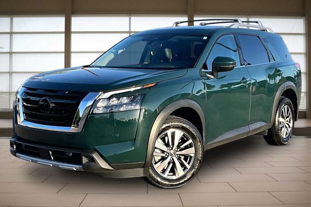 Black (Obsidian Green Pearl) 2025 Nissan Pathfinder SUV / Crossover All-Wheel Drive 9-Speed Automatic