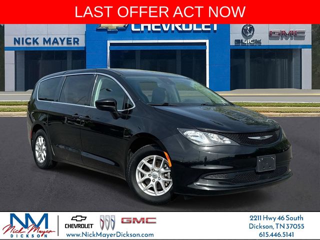  2023 Chrysler Voyager LX FWD   