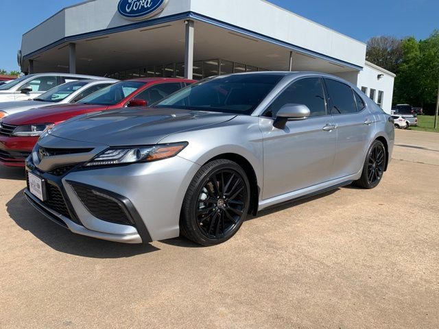 Celestial Silver Metallic 2024 Toyota Camry XSE FWD Sedan Front-Wheel Drive 8-Speed Automatic