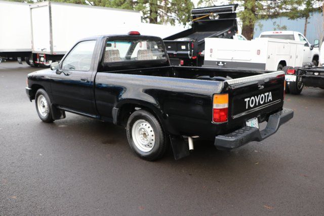 1995 Toyota Tacoma Standard 15