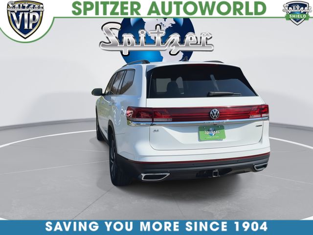 Certified Used 2025  Volkswagen 2.0T SE w/Technology image 8