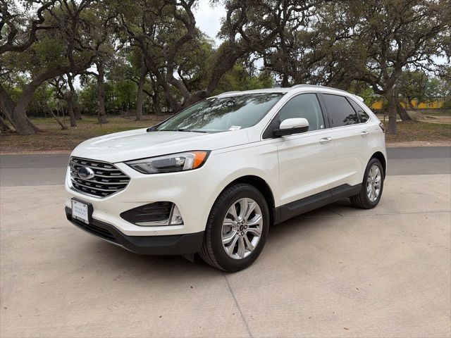 White Metallic 2024 Ford Edge Titanium AWD SUV / Crossover All-Wheel Drive 8-Speed Automatic