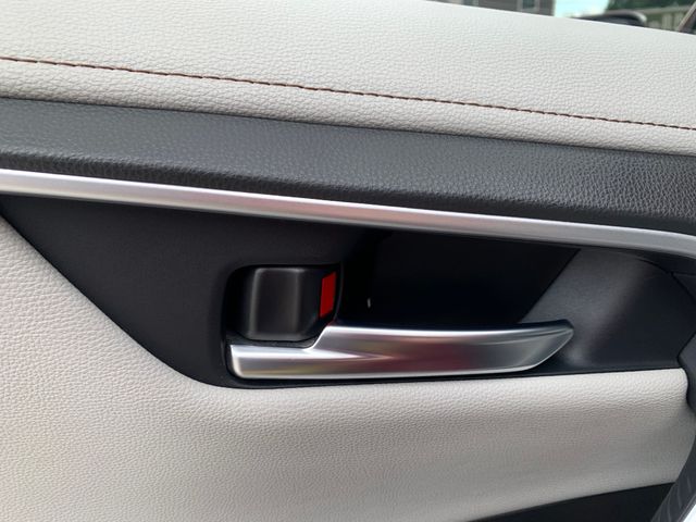 Used 2020 Toyota RAV4 SUV