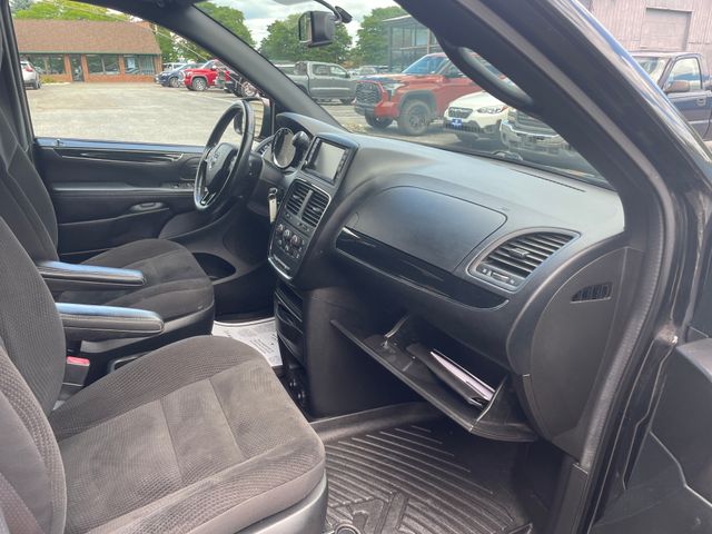 Used 2018 Dodge Grand Caravan Van