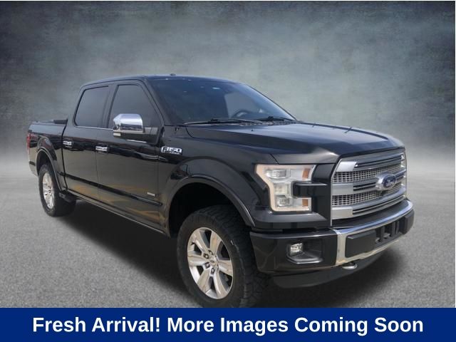 Tuxedo Black Metallic 2015 Ford F-150 Pickup Truck Four-Wheel Drive 6-Speed Automatic