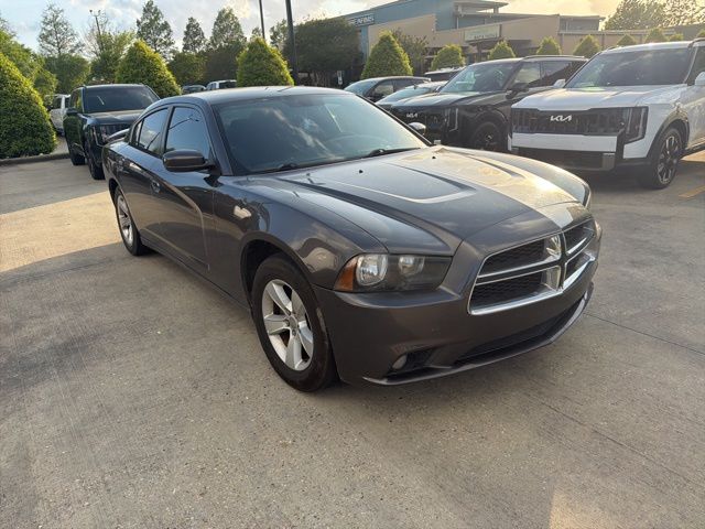 2014 Dodge Charger SXT's photo