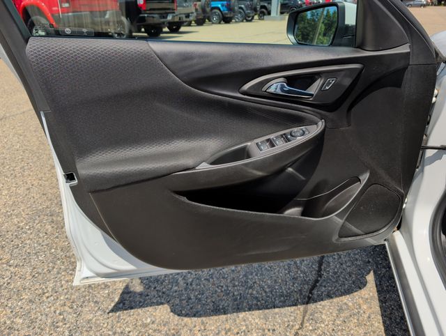 Used 2023 Chevrolet Malibu Sedan