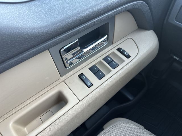 Used 2011 Blue Ford XLT image 14