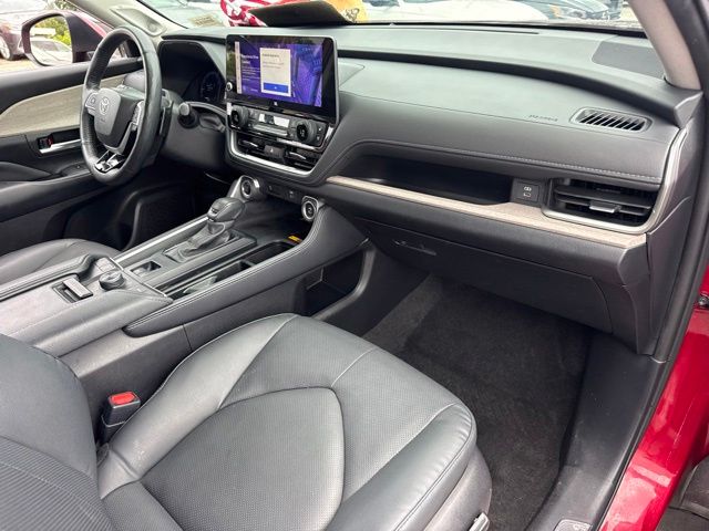 2024 Toyota Highlander - $48,888