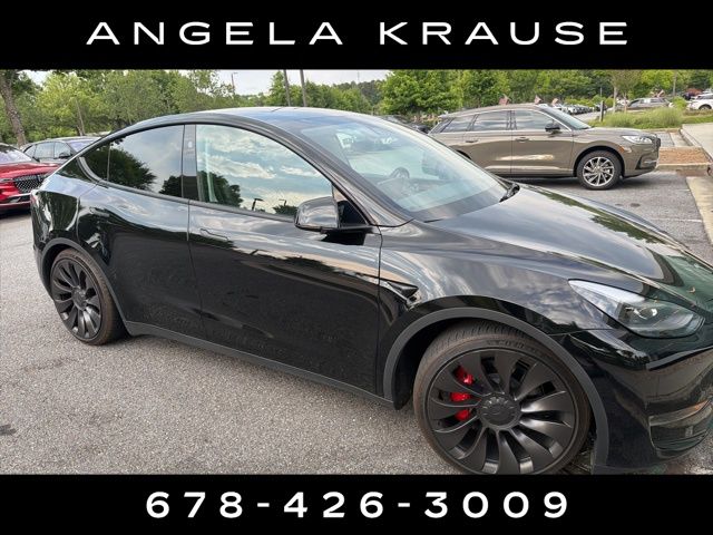 2023 Tesla Model Y's photo