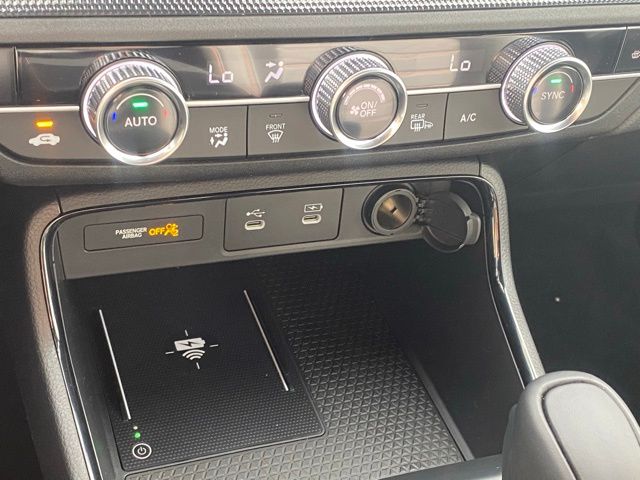 new 2026 Honda CR-V Hybrid car, priced at $41,675