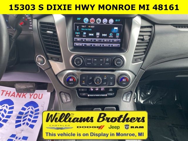 2017 Chevrolet Suburban LT - Iridescent Pearl Tricoat exterior view 18