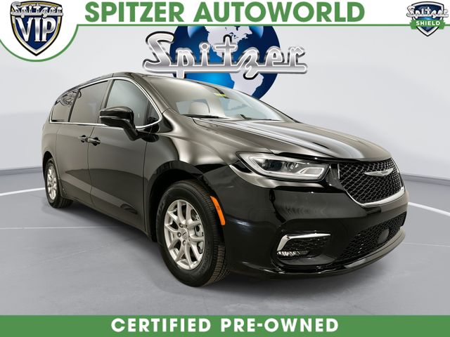 Diamond Black Crystal Pearlcoat 2025 Chrysler Pacifica Select FWD Minivan Front-Wheel Drive 9-Speed Automatic