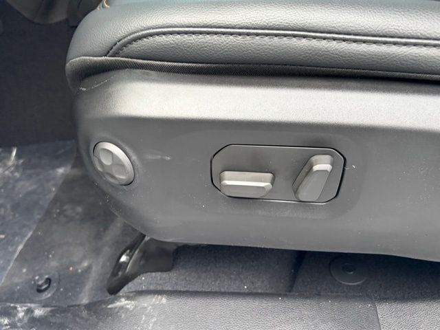 new 2026 Jeep Wrangler car, priced at $46,191