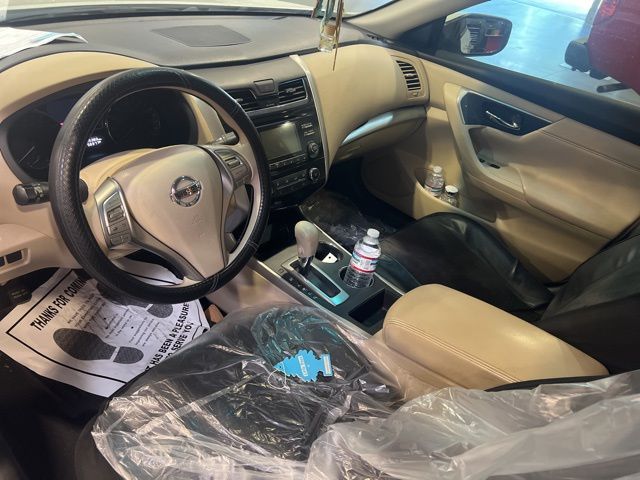 2015 Pearl White Nissan Altima 2.5 S FWD Sedan