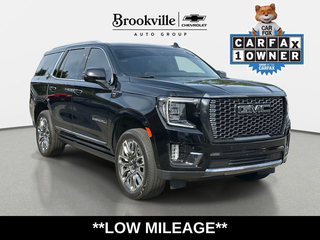 Onyx Black 2023 GMC Yukon Denali Ultimate 4WD SUV / Crossover Four-Wheel Drive