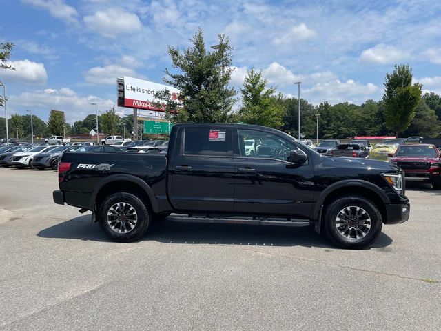 2023 Nissan Titan PRO-4X 2