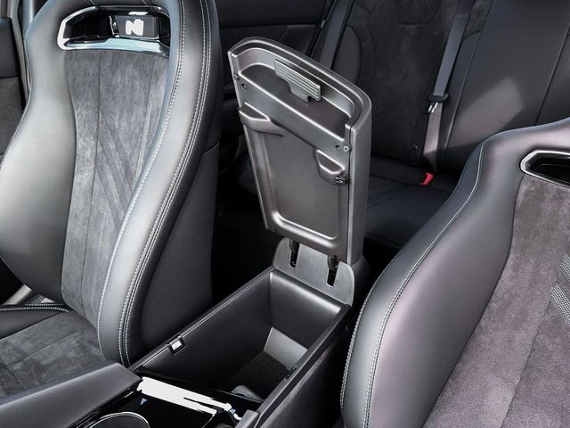 New 2026 White Hyundai Base image 18