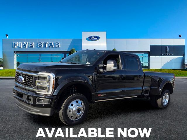 New 2026 Black Ford Platinum image 3