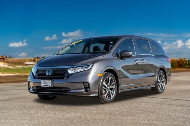 2024 Honda Odyssey Touring 3