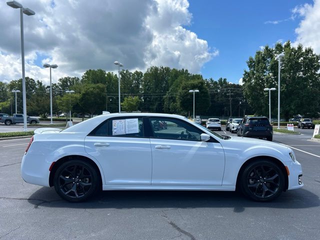 Used 2022 Chrysler 300 Sedan