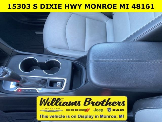 2020 Chevrolet Equinox Premier - Iridescent Pearl Tricoat exterior view 17