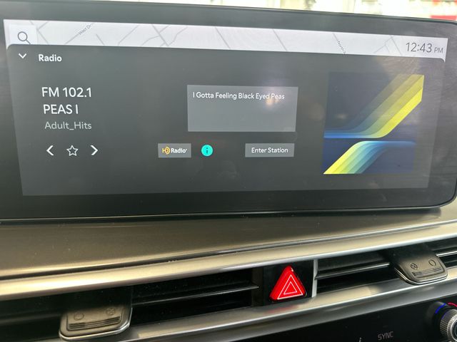 Used 2024 Red Kia S image 14