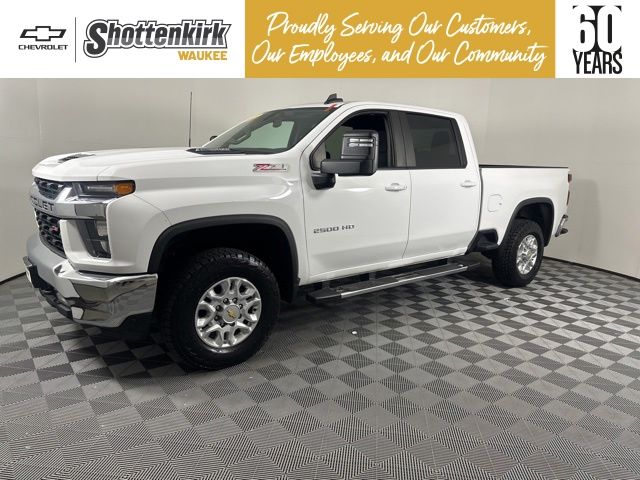 2023 Chevrolet Silverado HD LT 4WD Crew Cab Long Box's photo