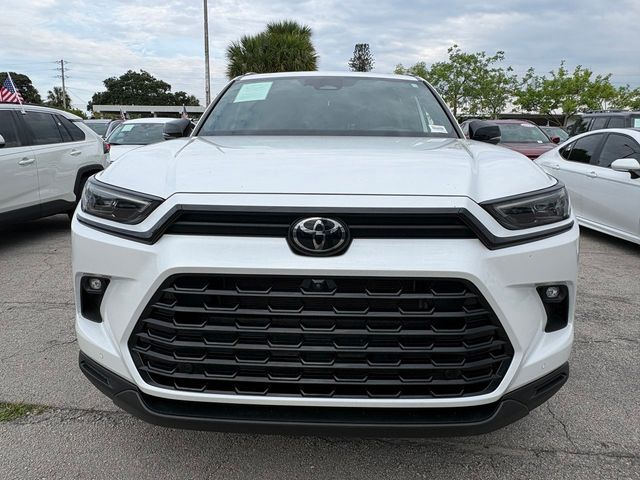 2026 Toyota Grand Highlander Nightshade - Photo 18