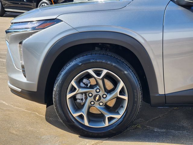 2025 Chevrolet Trax LT Gray at Toyota of Victoria