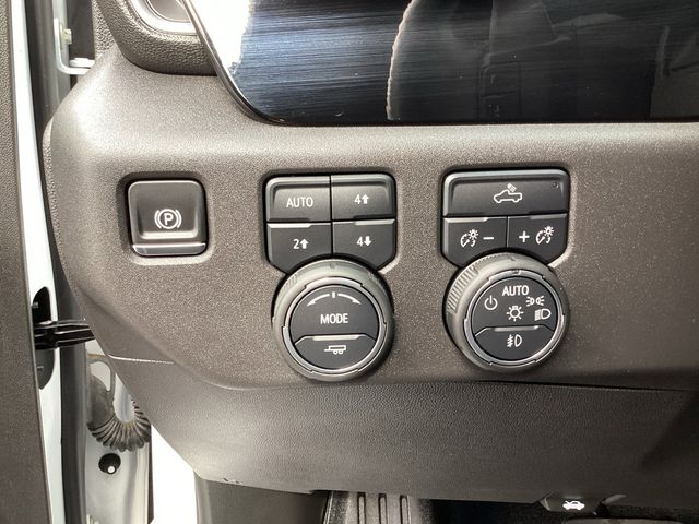 Used Car 2025 Chevrolet Silverado 1500  Lt Trail Boss For Sale Under $60,000 In San Antonio, Texas